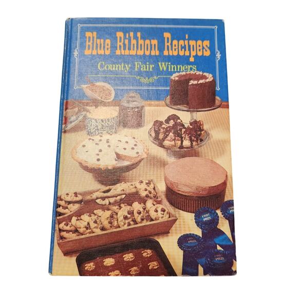 1968 Blue Ribbon Recipes County Fair Winners Cookbook - Picture 1 of 4